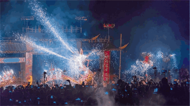 1703750613700006.gif 640 (3).gif